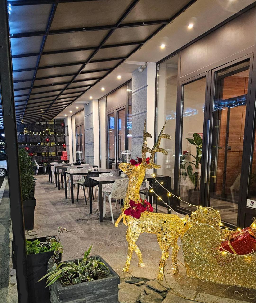 Hotel Aloha Ni Exteriér fotografie