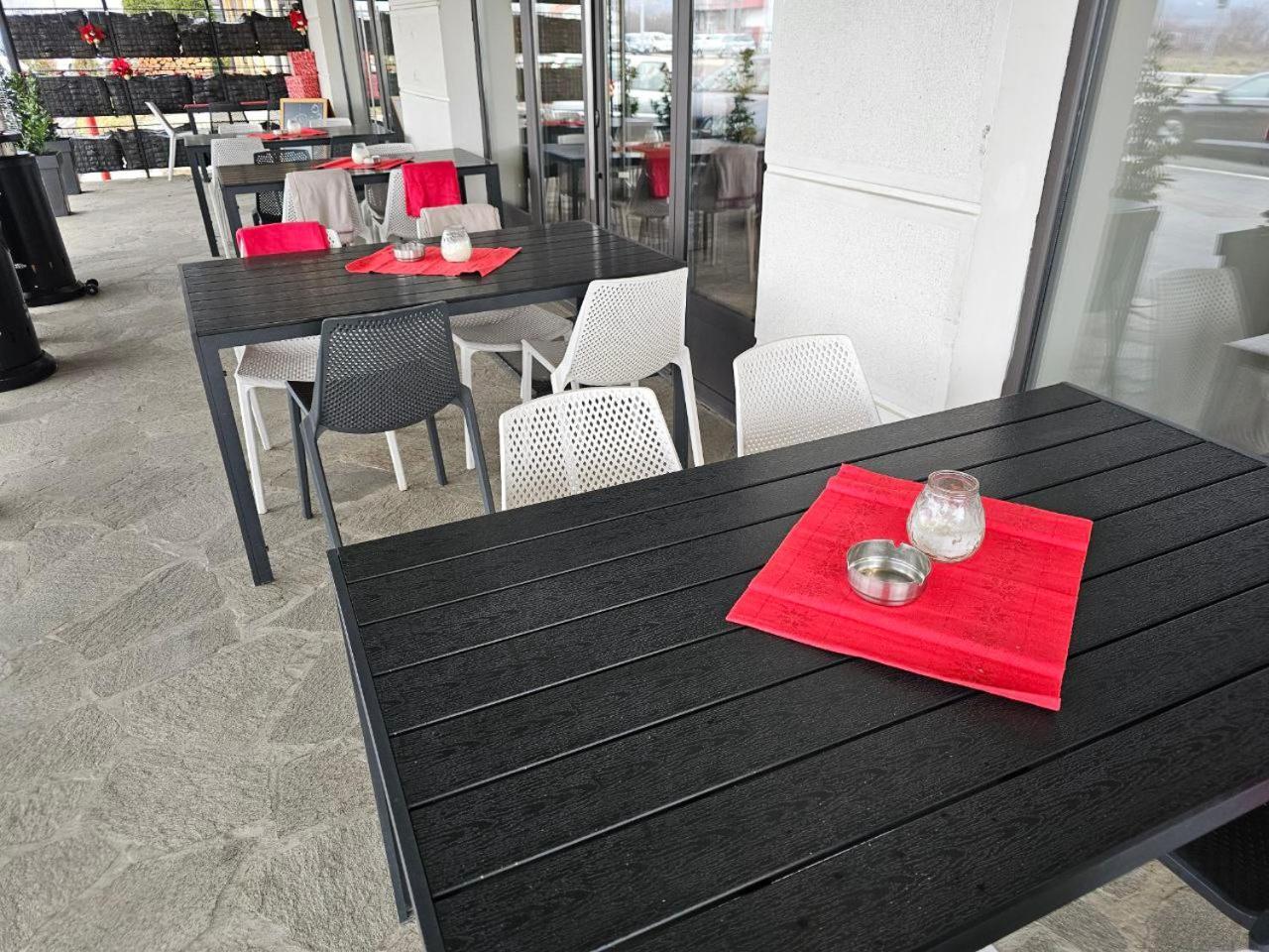 Hotel Aloha Ni Exteriér fotografie
